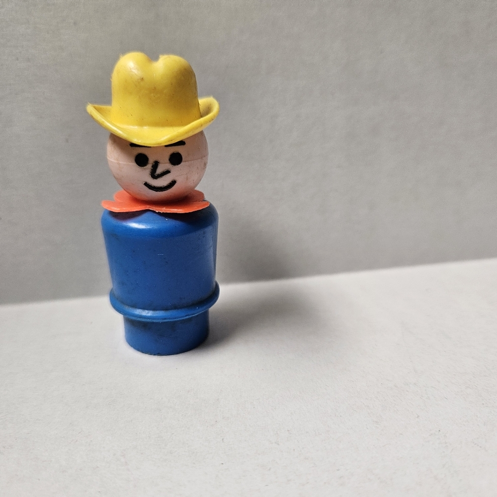 Vintage‎ 1980’s Fisher Price ANPP Blue Farmer Man Yellow Cowboy Hat Red Scarf